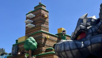 Nintendo sabe que la mayoría de la gente que va a sus parques y ve sus películas nunca han tocado un videojuego. Y le encanta