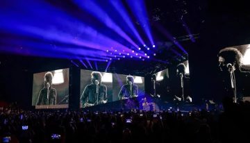Bienvenidos a la era del concierto sin artista: Soda Stereo vuelve proyectando a un músico que murió hace 12 años
