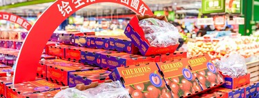 China vive una fiebre de la cereza y Chile se ha convertido en supermercado. Es un peligro para la industria chilena