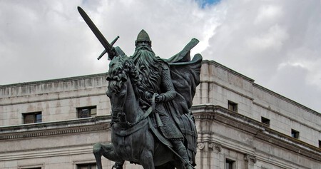 Hq Estatua Del Cid04 Burgos B17169243217595408135