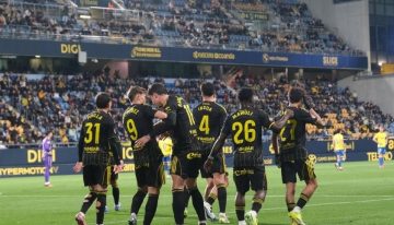 El Zaragoza, un histórico en horas críticas, busca la gesta: hundido en la tabla, es el equipo que menos goles marca y el tercero más goleado