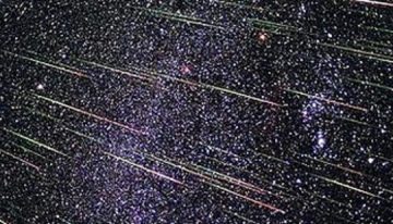 Lluvia de Líridas 2026: dónde y cuándo ver en Catalunya las estrellas fugaces de Sant Jordi