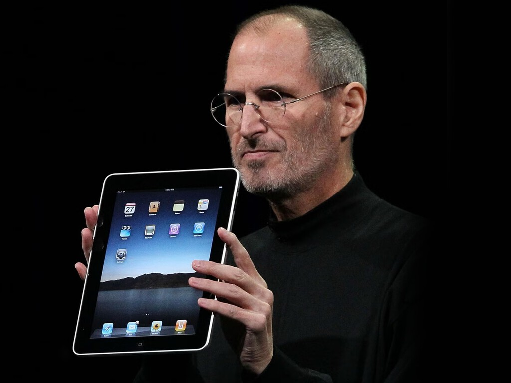 "¿Pero qué demonios?" El iPad original se filtró antes de su presentación y Steve Jobs no podía creer quién era el responsable 