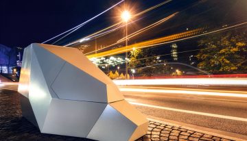 El radar ‘Cybertruck’ ya está en España: así funciona el dispositivo que ha disparado las multas en Francia