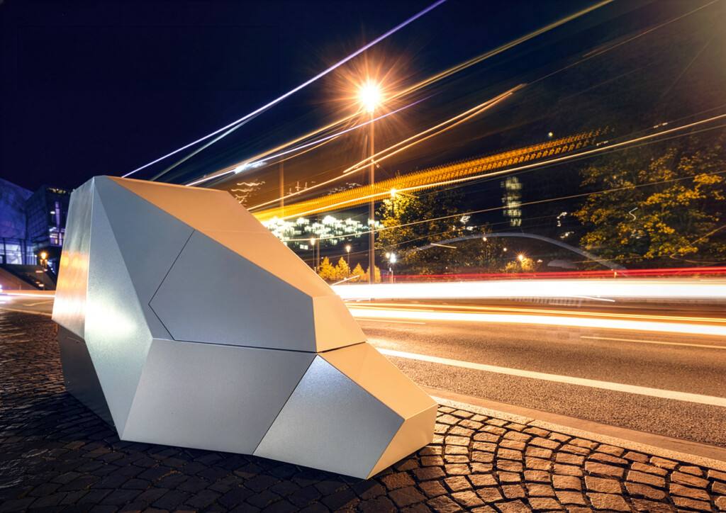 El radar ‘Cybertruck’ ya está en España: así funciona el dispositivo que ha disparado las multas en Francia