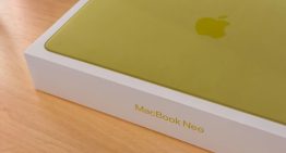 Si compras un MacBook Neo en la Apple Store tendrás que esperar dos semanas. Si lo haces en estas otras tiendas lo recibes mañana
