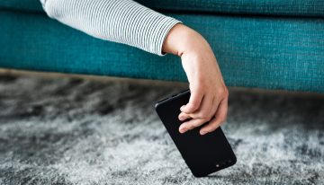 El auge de los «maximalistas del silencio»: apagar las notificaciones 24/7 ya no es de maleducados, es el nuevo autocuidado tecnológico