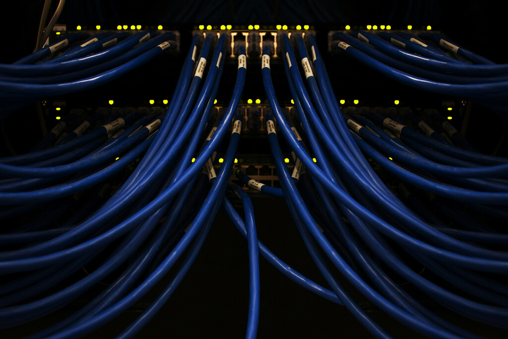 Pensábamos que la IA iba a colapsar la red eléctrica. La solución pasa por "desenchufarla" 18 días al año 