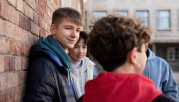 La ciencia es clara sobre los «padres helicópteros»: el exceso de control está disparando la ansiedad de toda una generación de niños