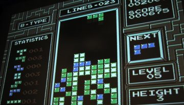 Hay gente tan extremadamente competitiva en el 'Tetris' que están rompiendo el juego de forma literal