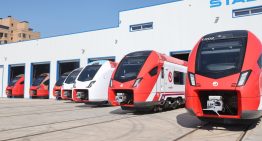 Madrid tiene una red de Cercanías saturada. Solución: trenes gigantes de 1.900 plazas que ya están en pruebas