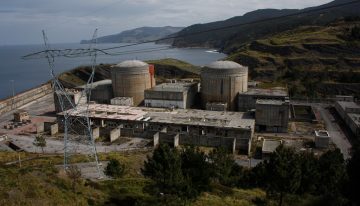 Íbamos a tener una macropotencia atómica y tendremos lenguados: el plan de 170 millones para resucitar Lemóniz