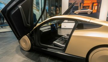 Los taxis siempre han tenido cuatro plazas. Con los robotaxis eso ha dejado de tener sentido