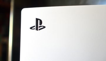 La PlayStation 5 baja de precio en el outlet de MediaMarkt: viene con saldo para la tienda y está totalmente nueva