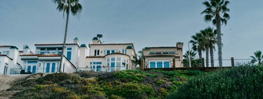 Un empresario construyó una mega mansión sin permiso: los vecinos han conseguido que el ayuntamiento la derribe