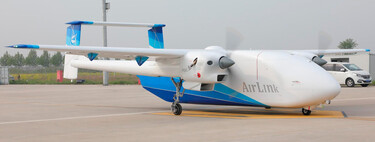 Mientras Europa debate sobre el coche eléctrico, China está ya en el año 3100: acaba de probar su "camión volador"