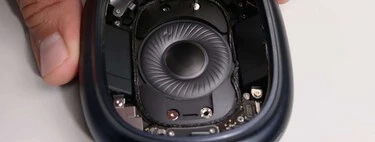 Han desmontado los nuevos AirPods Max 2 hasta el último tornillo. El interior revela a qué ha dedicado Apple estos cuatro años 