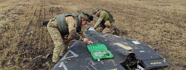 Ucrania está derribando drones rusos con "pilotos" a 500 kilómetros del frente: es una revolución radical en la guerra