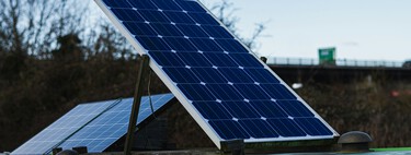 La guerra con Irán ha convertido la energía en un problema. Reino Unido cree tener una solución: paneles solares