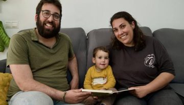 Laura, madre de un niño con hemofilia: «Hasta los 34 años no supe que era portadora, aunque siempre tuve sangrados muy abundantes»