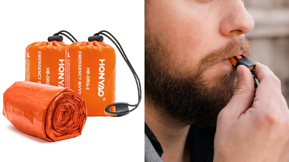 Lote de dos sacos de dormir con mantas térmicas incluidas.