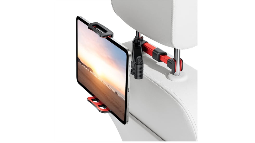 Este soporte de tableta para el coche supera las 10.000 reseñas en Amazon.