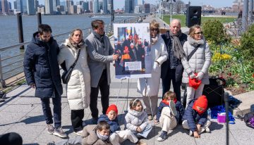 Los familiares de los cinco catalanes muertos en el accidente de helicóptero en Nueva York reclaman mejorar la seguridad