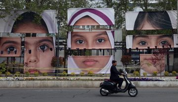 Última hora de la guerra de Estados Unidos e Israel contra Irán, en directo | La Guardia Revolucionaria iraní advierte de que está lista para “asestar golpes demoledores” si se reanudan los combates