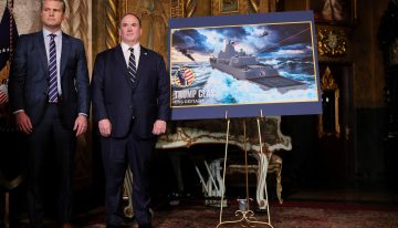 La destitución del secretario de la Marina de EE UU por diferencias con Hegseth agita de nuevo el Pentágono