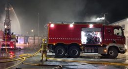 Herido grave un hombre en un incendio en un edificio de L’Hospitalet de Llobregat