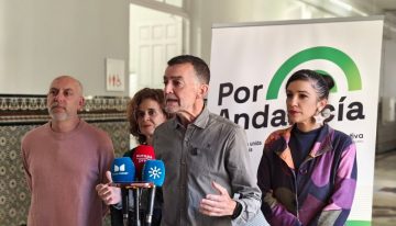 IU y Podemos negocian contra reloj para concurrir juntos en Andalucía