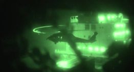 Última hora de la guerra de Estados Unidos e Israel contra Irán, en directo | Teherán amenaza con represalias tras el ataque de Estados Unidos a un barco con bandera iraní