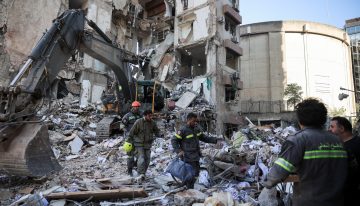 Última hora de la guerra de Estados Unidos e Israel contra Irán, en directo | Trump amenaza con una ofensiva “más fuerte” si falla el acuerdo con Irán y anuncia que las tropas seguirán desplegadas en la región