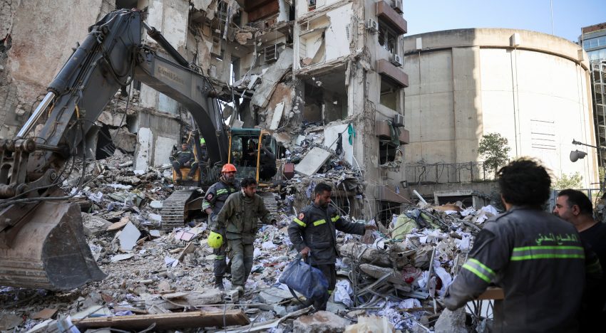 Última hora de la guerra de Estados Unidos e Israel contra Irán, en directo | Trump amenaza con una ofensiva “más fuerte” si falla el acuerdo con Irán y anuncia que las tropas seguirán desplegadas en la región