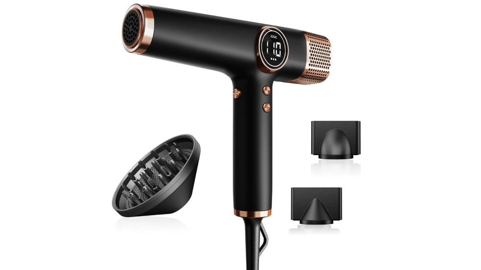 Secador iónico profesional con tres boquillas magnéticas.