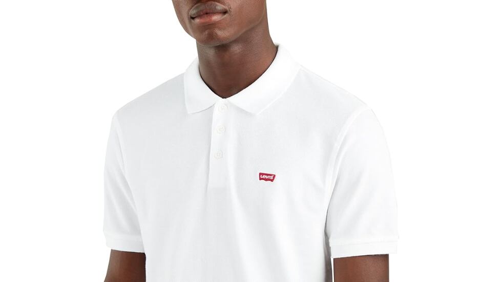 Fabricado con un tejido ligero y transpirable. 