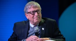 Bill Gates sobre la IA: «Sobreestimamos lo que pasará en los próximos dos años y subestimamos qué ocurrirá en los siguientes diez»