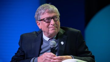 Bill Gates sobre la IA: «Sobreestimamos lo que pasará en los próximos dos años y subestimamos qué ocurrirá en los siguientes diez»