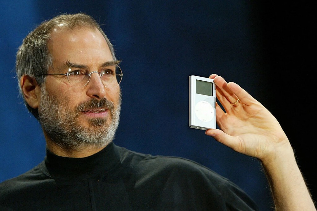 En el año 2001 Apple presumía de tener el reproductor más potente del mercado. 25 años después la historia ha cambiado 