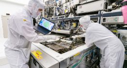 Una empresa de EEUU asegura que puede construir una máquina de litografía de vanguardia. ASML dice que ni por asomo