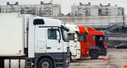 España necesita urgentemente 20.000 camioneros en 2026. La solución: que los camioneros extranjeros convaliden sus carnets