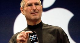 Un par de céntimos de diferencia y un «no» a Steve Jobs. El día que Intel dejó escapar el iPhone por no creer en su éxito