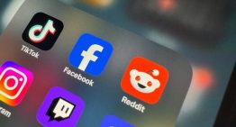 Reddit era una de las últimas plataformas refugio de los internautas. Acaba de dar un paso en una dirección preocupante
