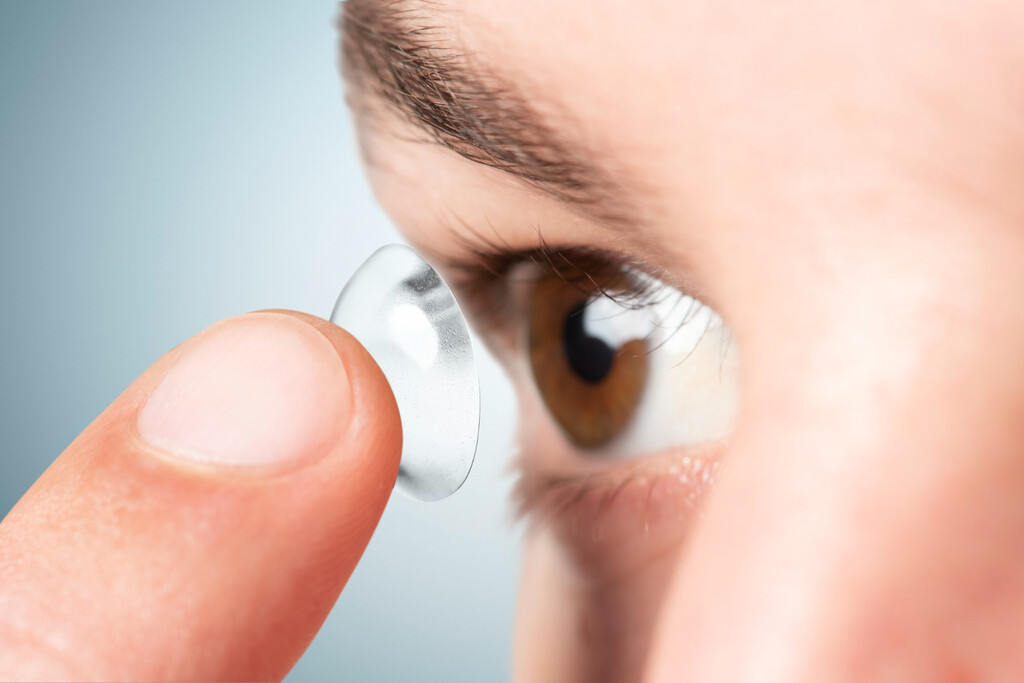 El próximo tratamiento contra la depresión podría estar en los ojos. Ya han probado con éxito unas lentillas inteligentes en ratones 