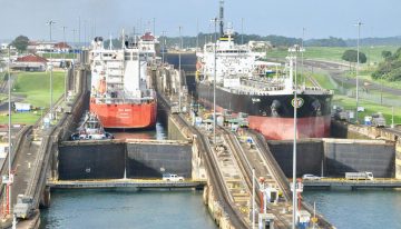 Pagar cuatro millones de dólares por saltarse la cola: cómo el Canal de Panamá se está forrando gracias a la guerra en Irán