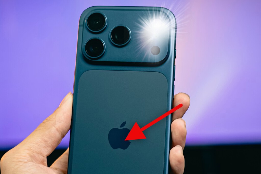 La "magia" de Apple resumida en una función: tocar la manzana del iPhone para que se encienda la linterna