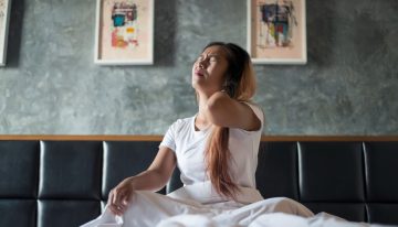 Si te despiertas cansado de forma habitual, tu descanso está fragmentado. La buena noticia es que la ciencia sabe cómo arreglarlo