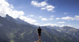 «Soy millonario y no sé qué hacer con mi vida»: un millonario está buscando ideas porque el dinero no le ha dado la felicidad
