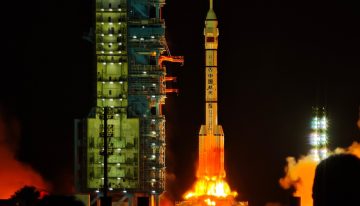 En su ambición espacial, China está a las puertas de dar un paso crítico: poner a un astronauta a «vivir» un año en órbita