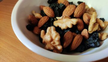 «Comer frutos secos mixtos ayuda a tu salud cerebral»: lo que la ciencia sabe sobre cómo una avellana afecta a tu memoria